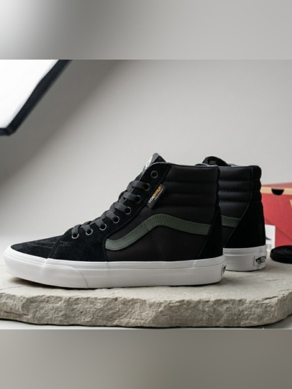 NEW! Vans Black Olive Green High-Top Skate Sneakers with Cordura Womens Sz 10